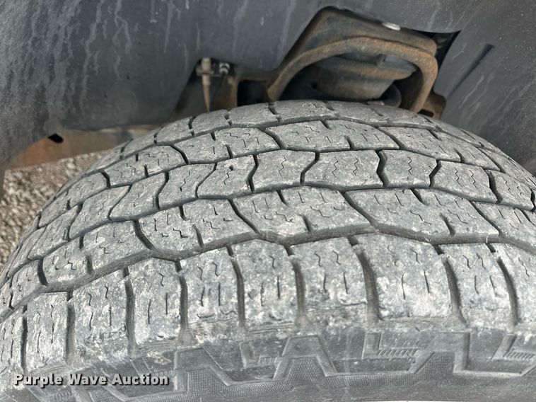 image for item ER8716 2011 Chevrolet Silverado 1500 Ext. Cab pickup truck