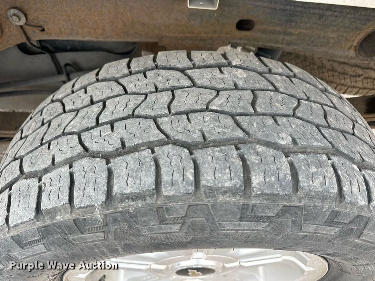 image for item ER8716 2011 Chevrolet Silverado 1500 Ext. Cab pickup truck