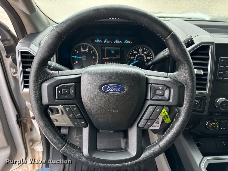 image for item ER8717 2016 Ford F150 SuperCrew pickup truck