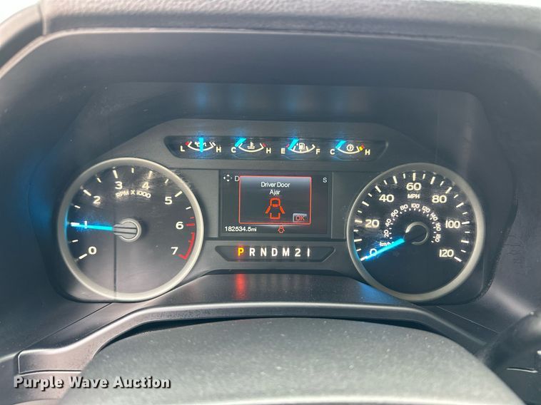 image for item ER8717 2016 Ford F150 SuperCrew pickup truck