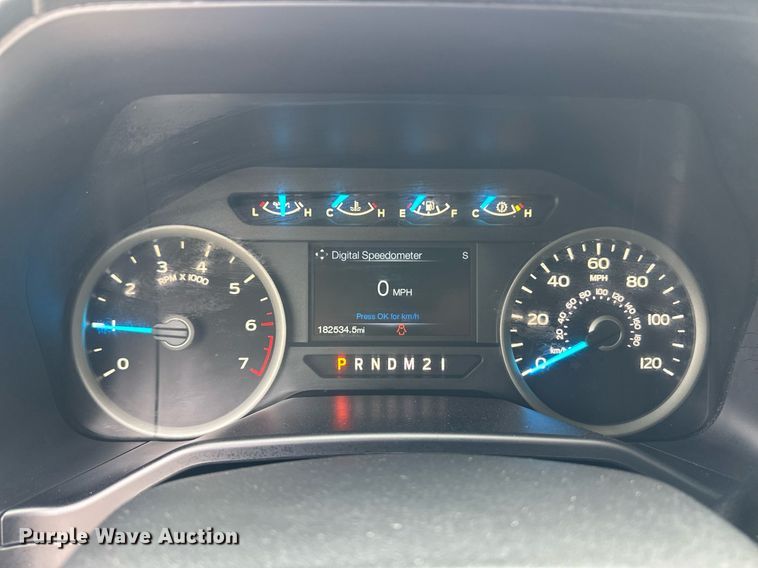 image for item ER8717 2016 Ford F150 SuperCrew pickup truck