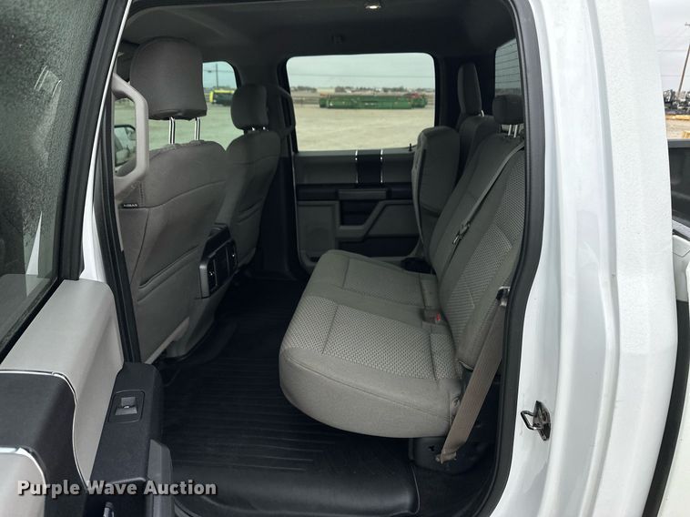 image for item ER8717 2016 Ford F150 SuperCrew pickup truck