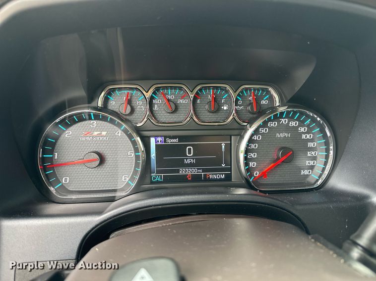 image for item ER8720 2015 Chevrolet Silverado 1500 Crew Cab pickup truck