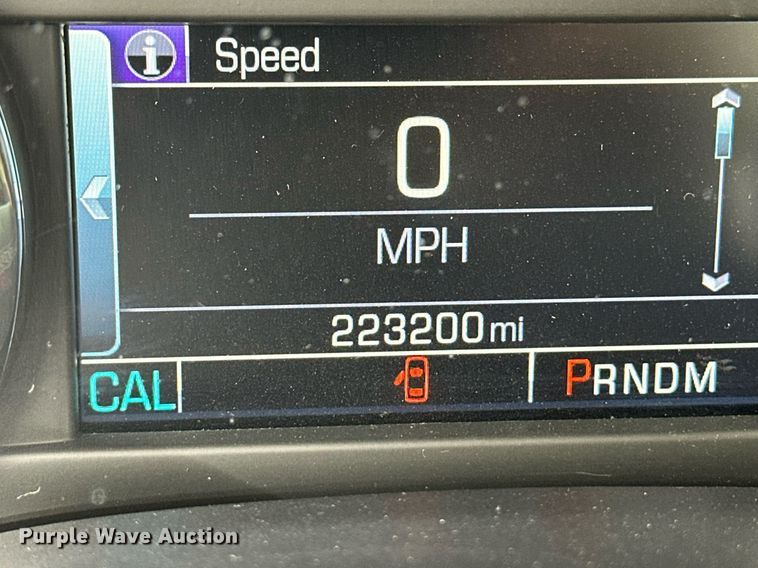 image for item ER8720 2015 Chevrolet Silverado 1500 Crew Cab pickup truck