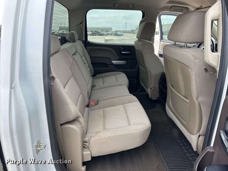 image for item ER8720 2015 Chevrolet Silverado 1500 Crew Cab pickup truck