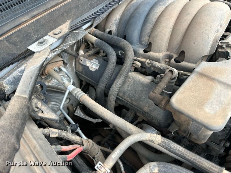 image for item ER8720 2015 Chevrolet Silverado 1500 Crew Cab pickup truck