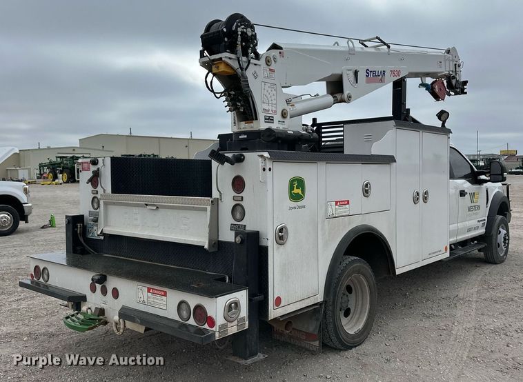 image for item ER8721 2021 Ford F550 SuperCab utility / service truck