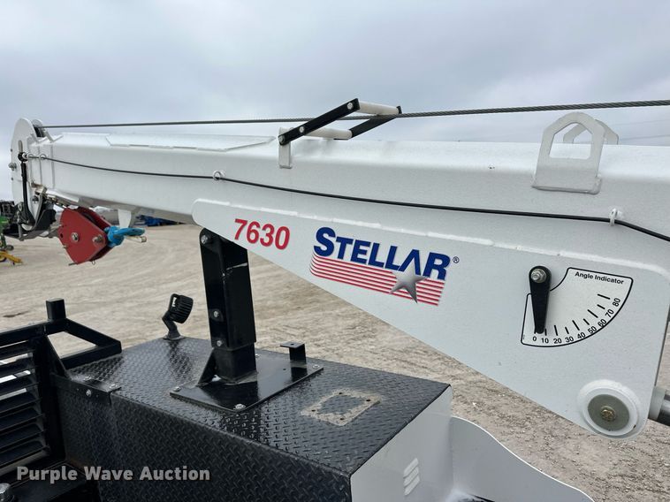 image for item ER8721 2021 Ford F550 SuperCab utility / service truck