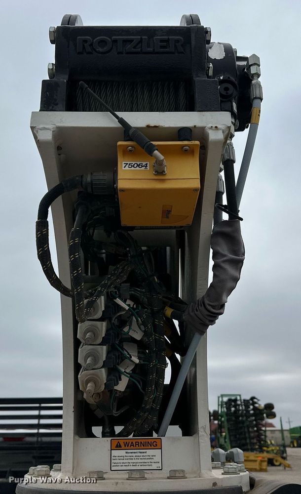 image for item ER8721 2021 Ford F550 SuperCab utility / service truck