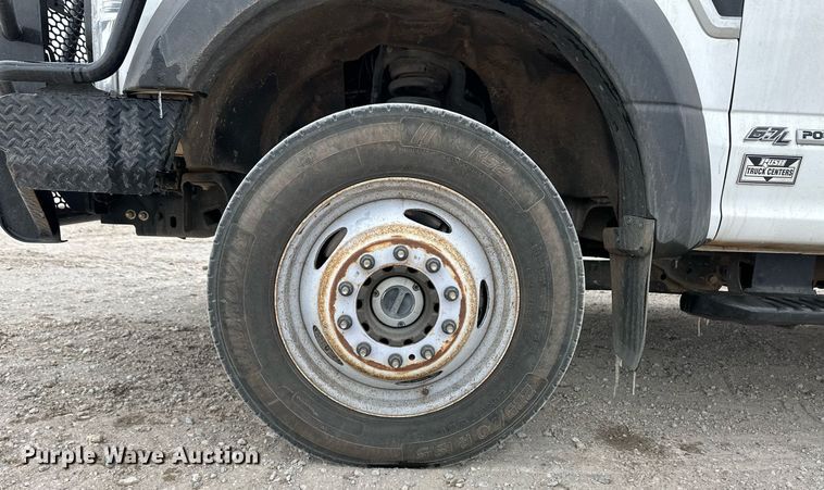 image for item ER8721 2021 Ford F550 SuperCab utility / service truck