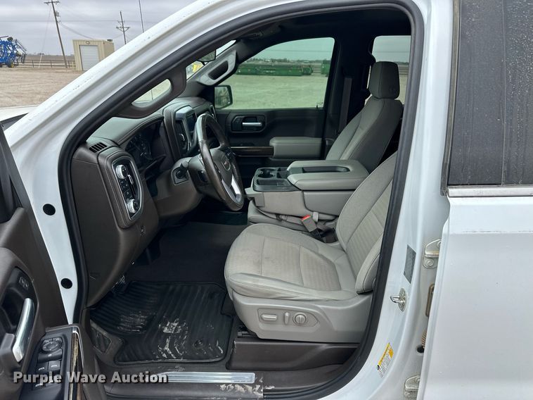 image for item ER8722 2019 GMC Sierra 1500 Crew Cab pickup truck