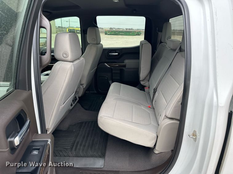 image for item ER8722 2019 GMC Sierra 1500 Crew Cab pickup truck