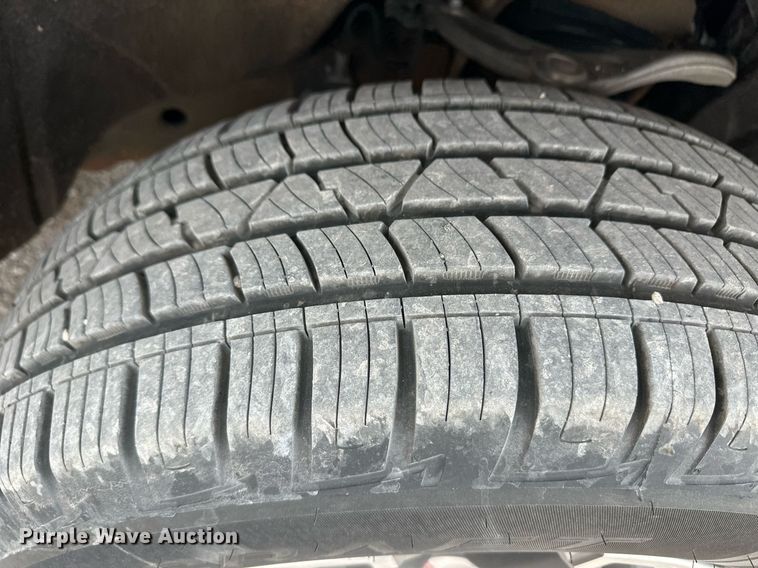 image for item ER8722 2019 GMC Sierra 1500 Crew Cab pickup truck