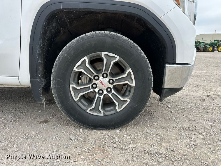 image for item ER8722 2019 GMC Sierra 1500 Crew Cab pickup truck