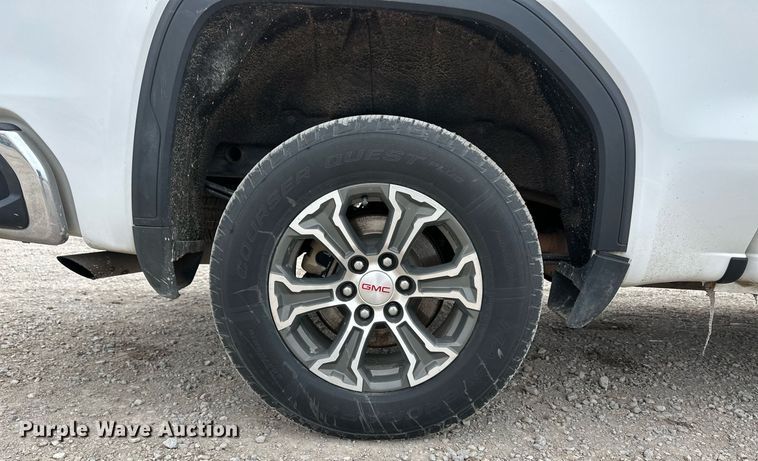 image for item ER8722 2019 GMC Sierra 1500 Crew Cab pickup truck