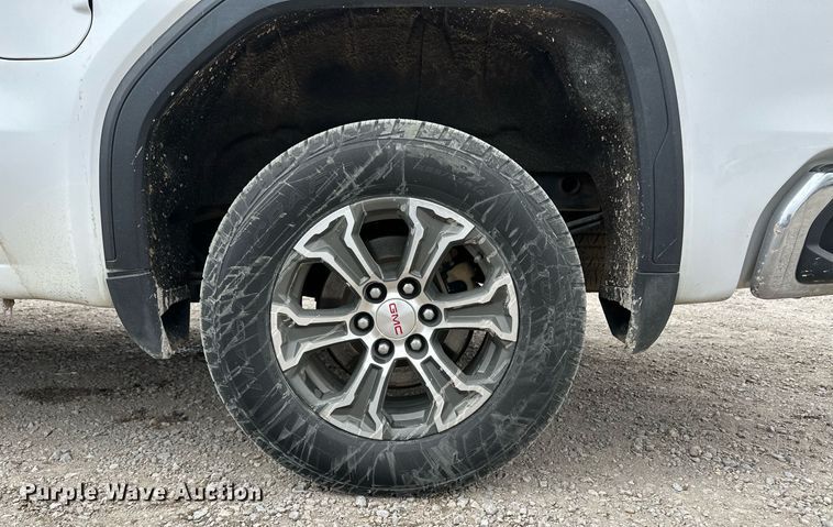 image for item ER8722 2019 GMC Sierra 1500 Crew Cab pickup truck