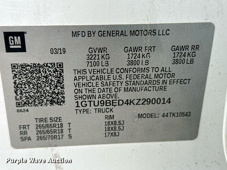 image for item ER8722 2019 GMC Sierra 1500 Crew Cab pickup truck