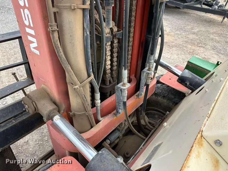 image for item ER8724 Nissan DF05A70V forklift