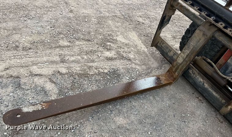 image for item ER8724 Nissan DF05A70V forklift