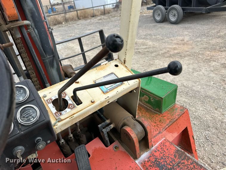 image for item ER8724 Nissan DF05A70V forklift