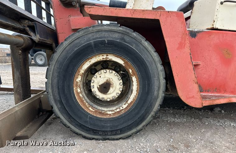 image for item ER8724 Nissan DF05A70V forklift