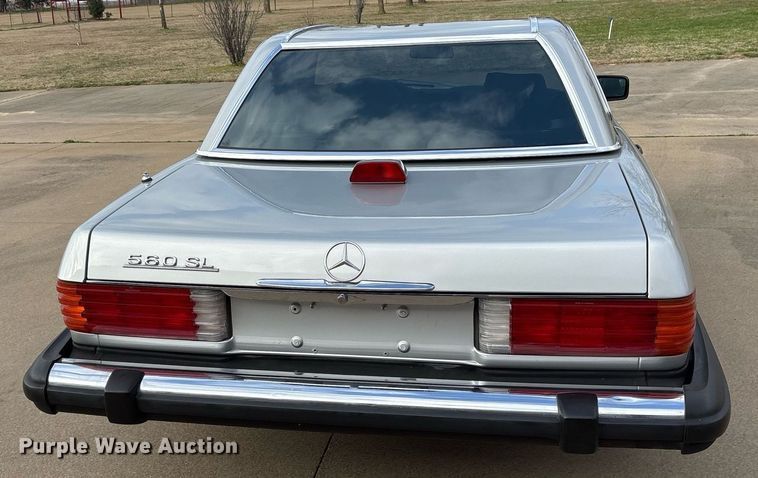 image for item EY9908 1987 Mercedes Benz 560 SL 