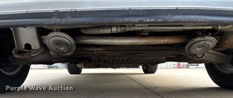 image for item EY9908 1987 Mercedes Benz 560 SL 