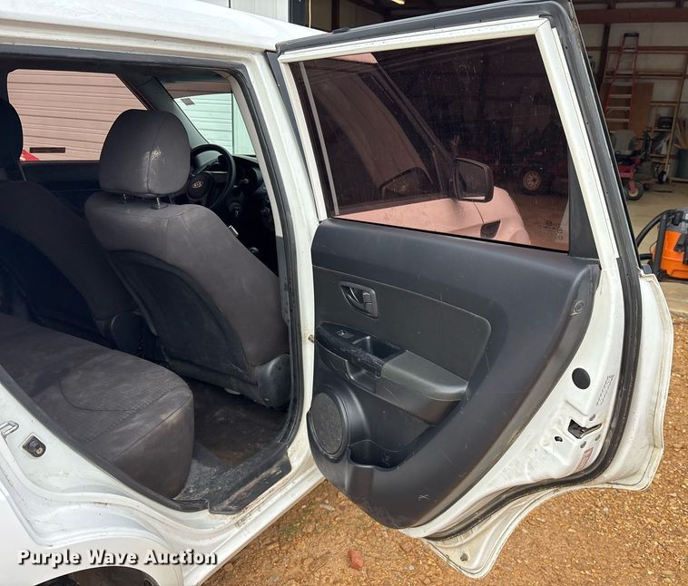 image for item EY9931 2011 Kia Soul SUV