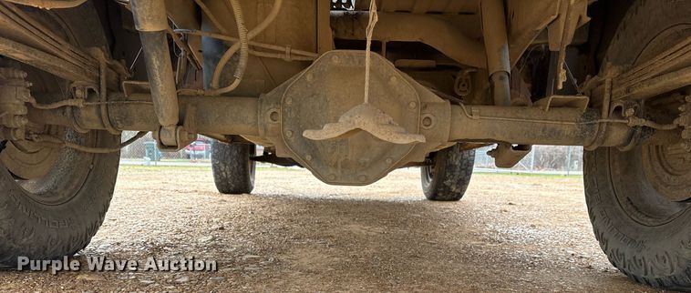 image for item EY9932 2004 Dodge Ram 1500 pickup truck