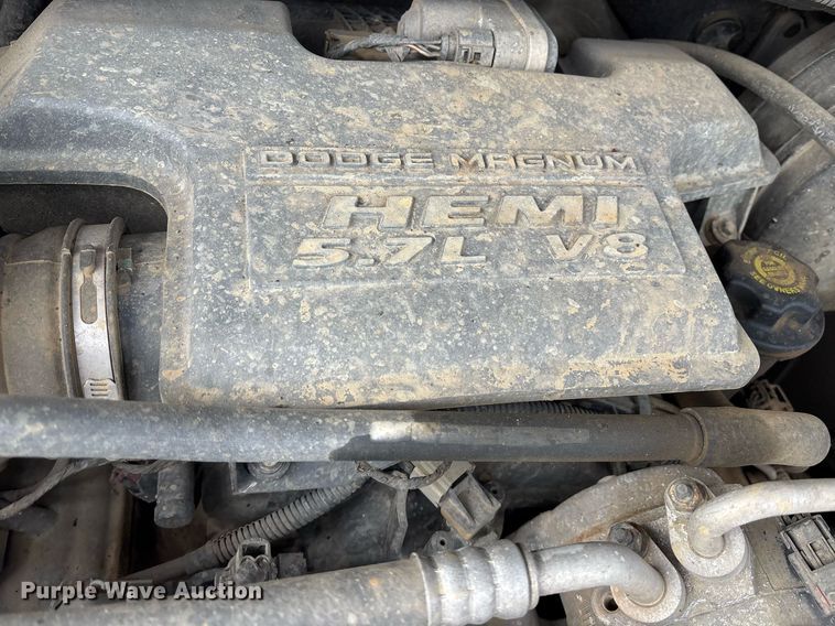 image for item EY9932 2004 Dodge Ram 1500 pickup truck