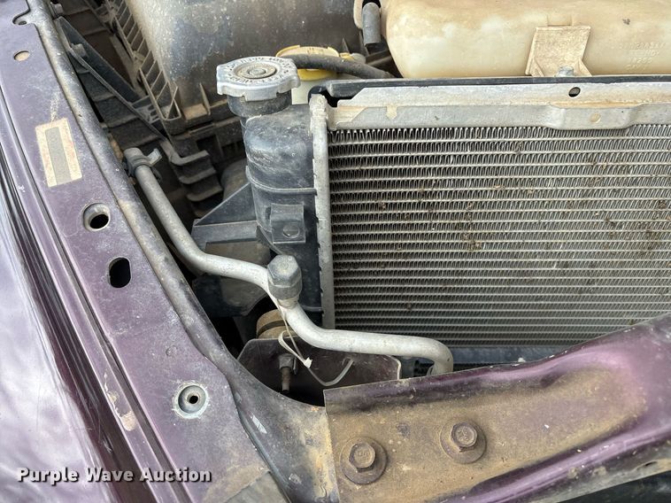 image for item EY9932 2004 Dodge Ram 1500 pickup truck