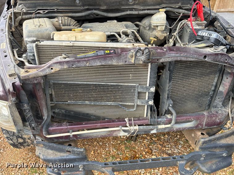 image for item EY9932 2004 Dodge Ram 1500 pickup truck