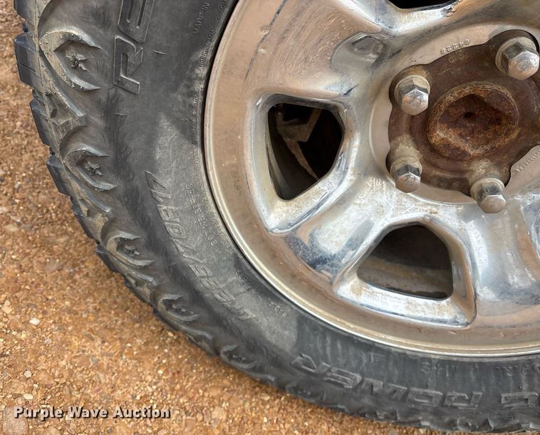 image for item EY9932 2004 Dodge Ram 1500 pickup truck