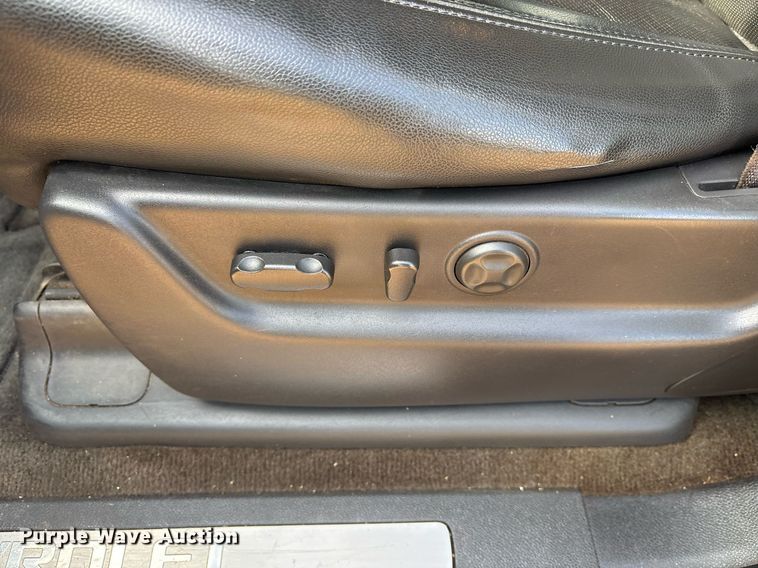 image for item EY9936 2013 Chevrolet Tahoe SUV