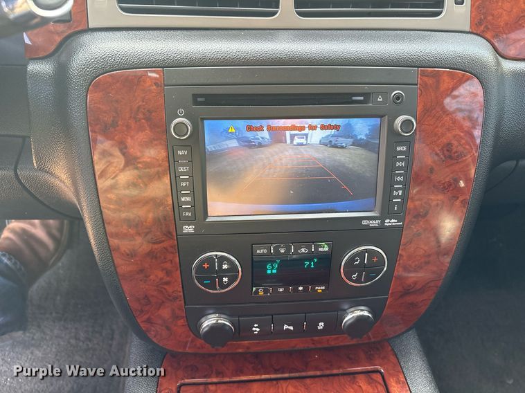 image for item EY9936 2013 Chevrolet Tahoe SUV