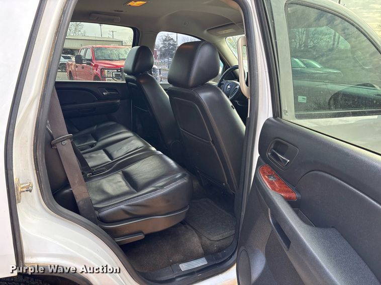 image for item EY9936 2013 Chevrolet Tahoe SUV