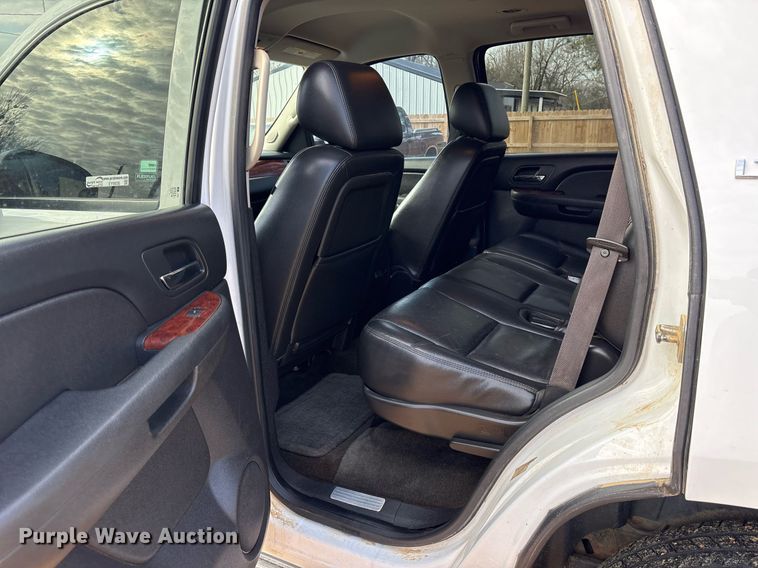 image for item EY9936 2013 Chevrolet Tahoe SUV