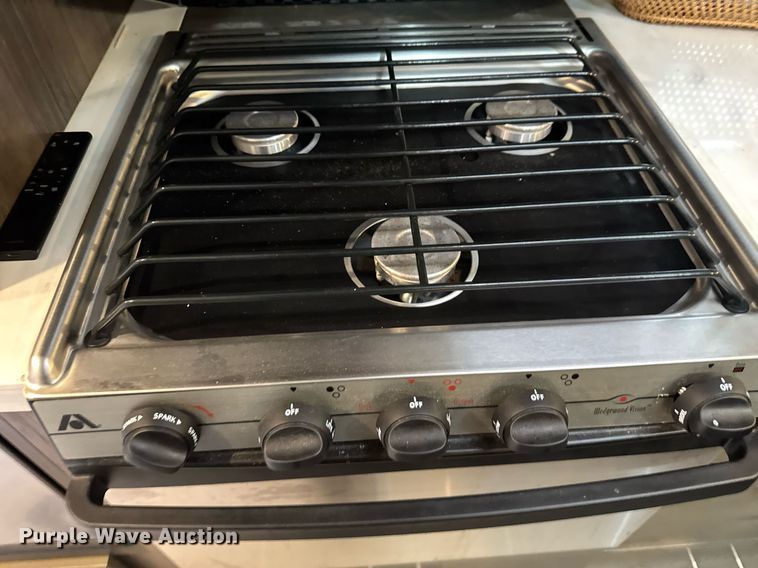 image for item LH9481 2017 Keystone  Kodiak Ultra-Lite camper