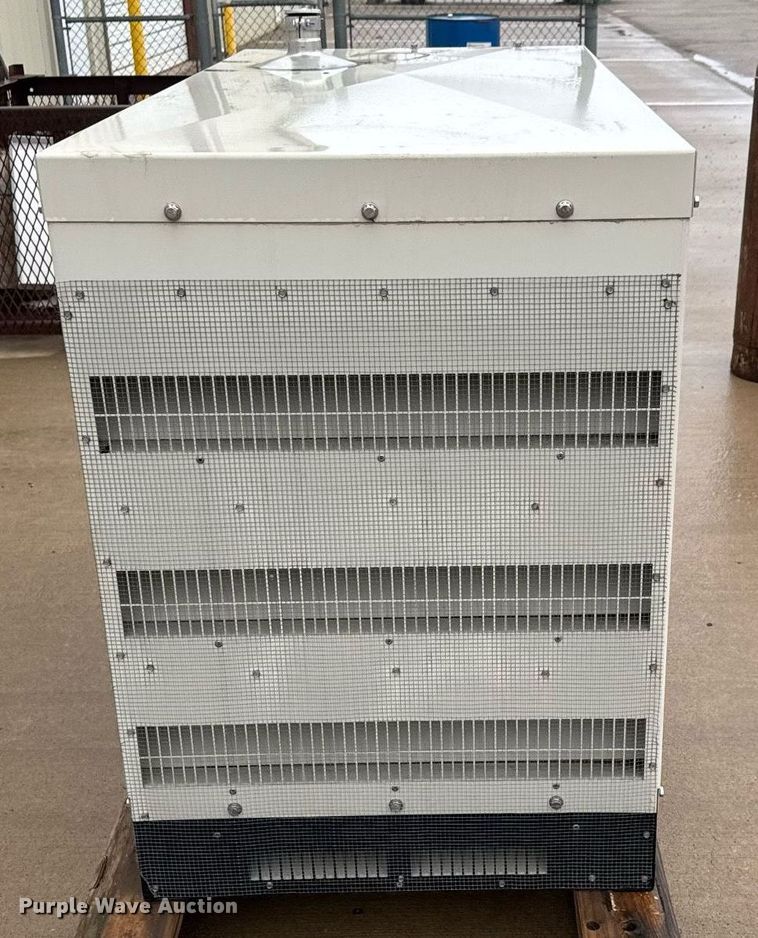 image for item LH9504 2011 Onan GGMB-9061835 generator