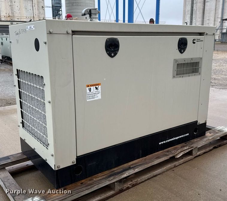 image for item LH9504 2011 Onan GGMB-9061835 generator