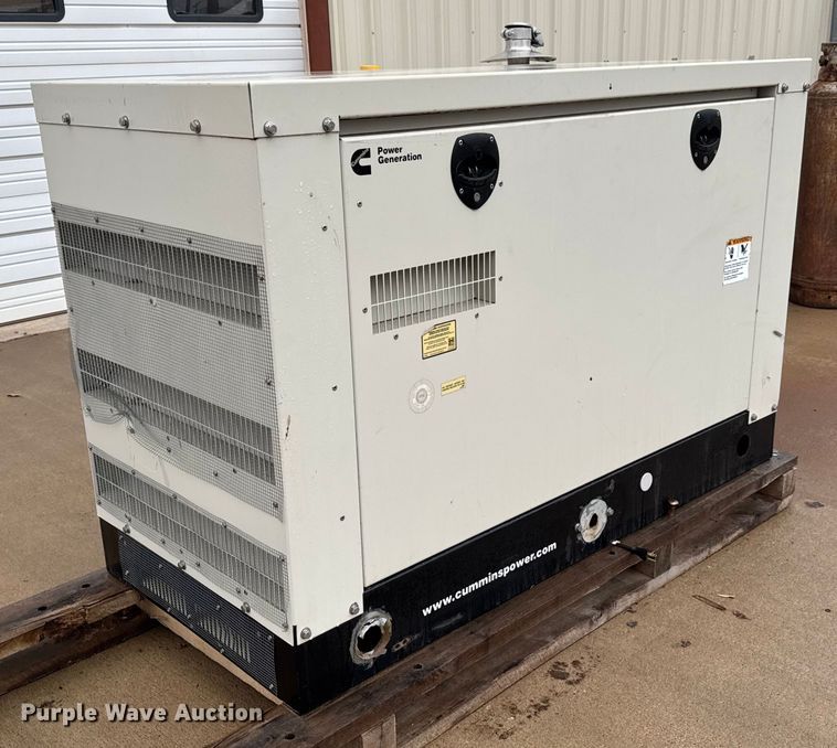 image for item LH9506 2011 Onan GGMB-9061823 generator