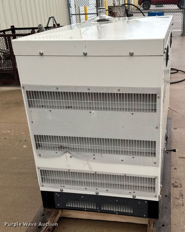 image for item LH9506 2011 Onan GGMB-9061823 generator