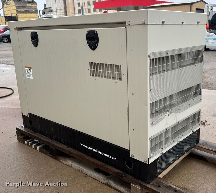 image for item LH9506 2011 Onan GGMB-9061823 generator