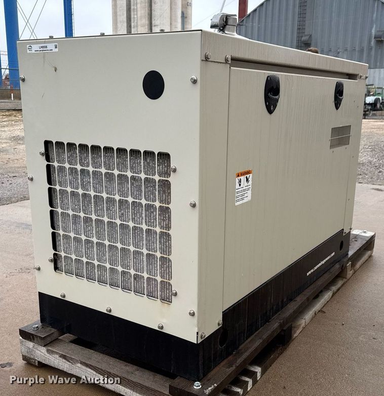 image for item LH9506 2011 Onan GGMB-9061823 generator