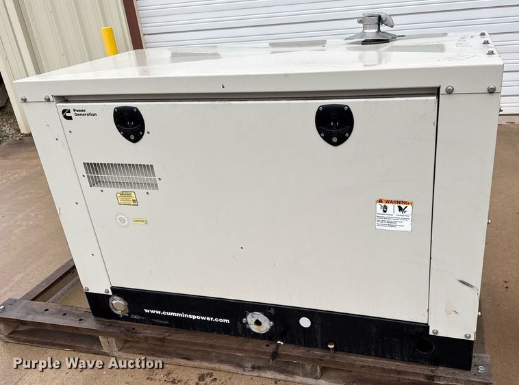 image for item LH9506 2011 Onan GGMB-9061823 generator