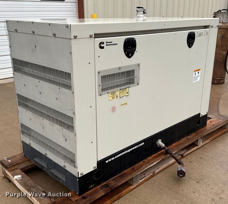 image for item LH9507 2014 Onan GGMB-1400106 generator