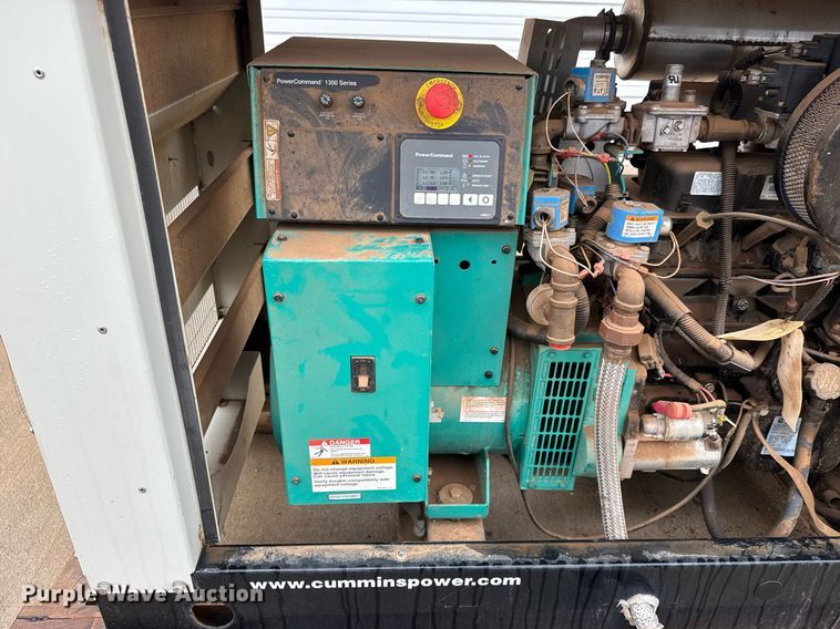 image for item LH9507 2014 Onan GGMB-1400106 generator