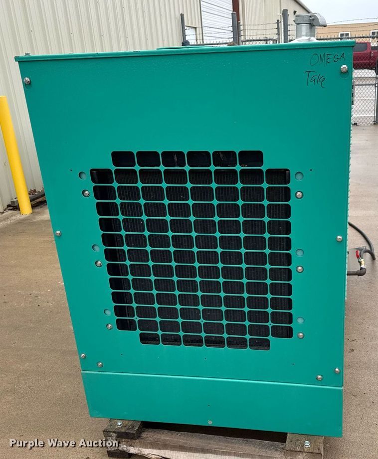 image for item LH9513 2012 Onan GGPA-1213347 generator