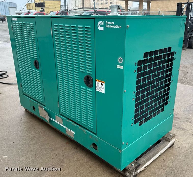 image for item LH9513 2012 Onan GGPA-1213347 generator