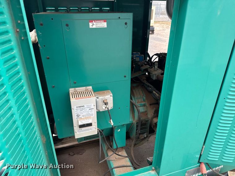 image for item LH9513 2012 Onan GGPA-1213347 generator